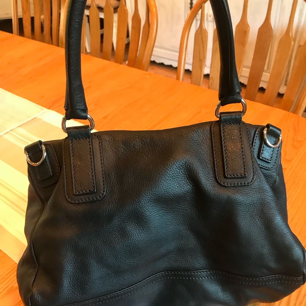 Givenchy Pandora black pebbled leather size medium - Picture 4 of 16
